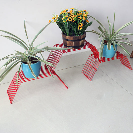 Red Grandis Small plant stand for 3 pots