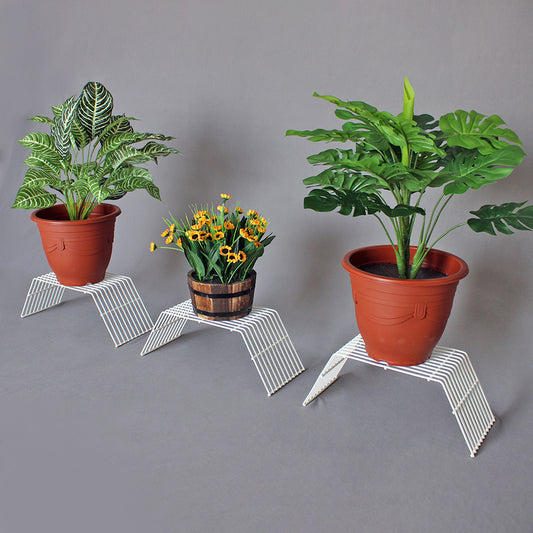 White Grandis Small plant stand for 3 pots