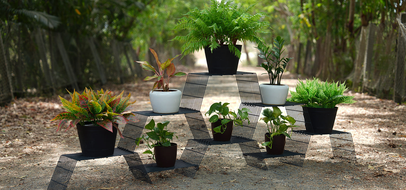 Red Grandis Large plant stand for 4 pots